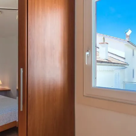 Ivona Apartament Malinska