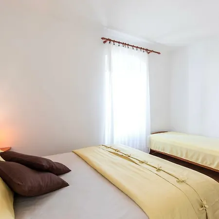Apartament Ivona *