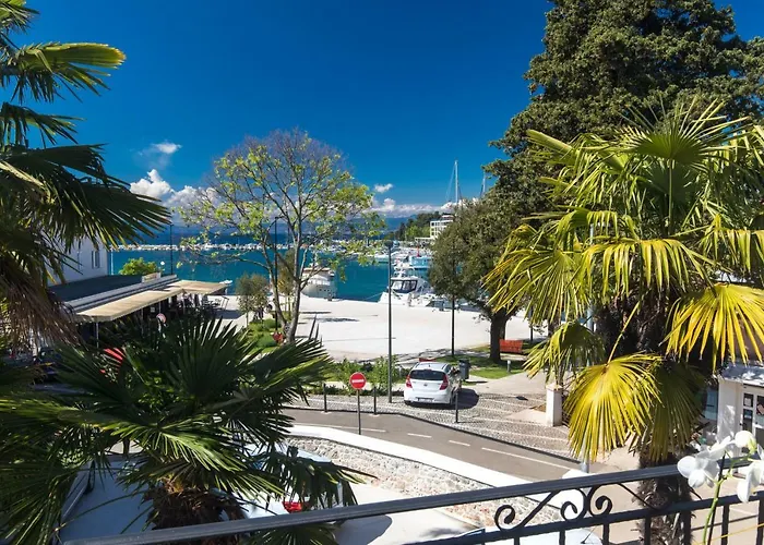 Ivona アパート *